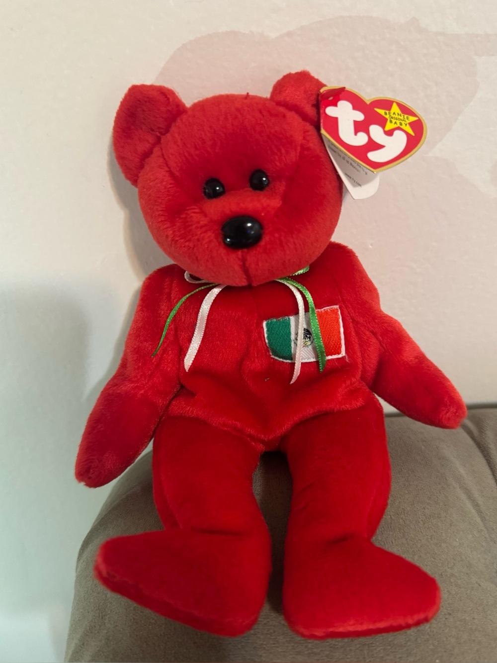 Rare Osito Retired Ty Beanie Baby Bear Mexican Flag Tag WITH ERRORS Plush #1